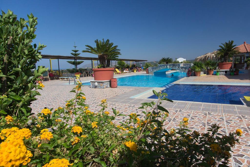 Pinelopi Apartments Georgioupoli Eksteriør billede